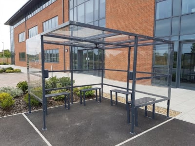 Square Waiting Shelter