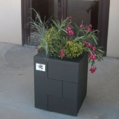 Anti-Ram Street Planter