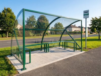 BDS bus shelter is made from strong steel construction and weather-resistant polycarbonate panels.