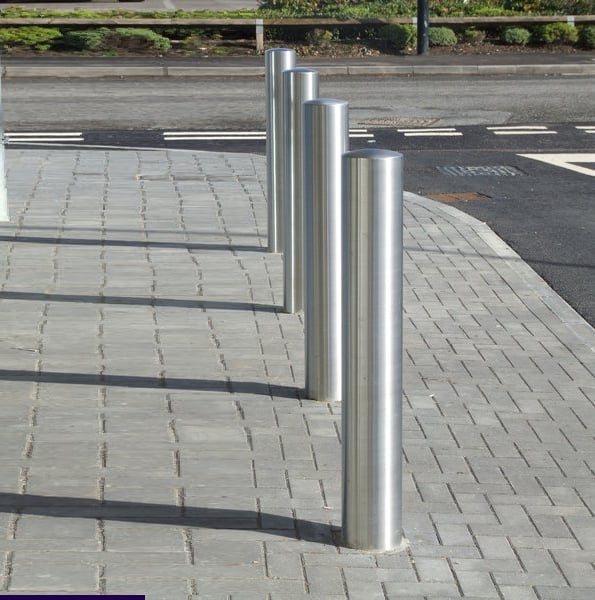 stainless steel bollards